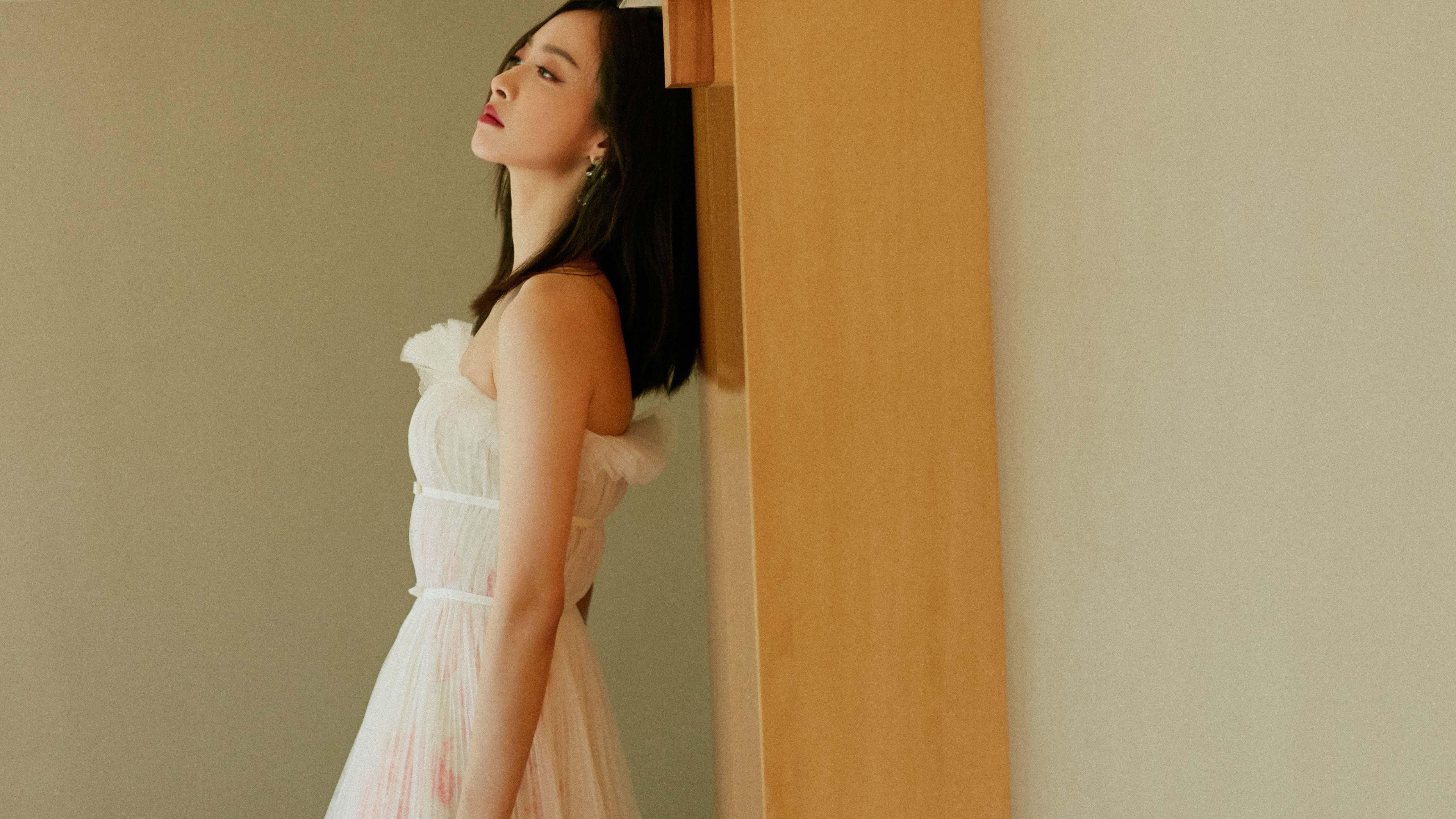 _城市高空攀岩:突破极限,挑战自我_,高空攀岩的方法与技巧