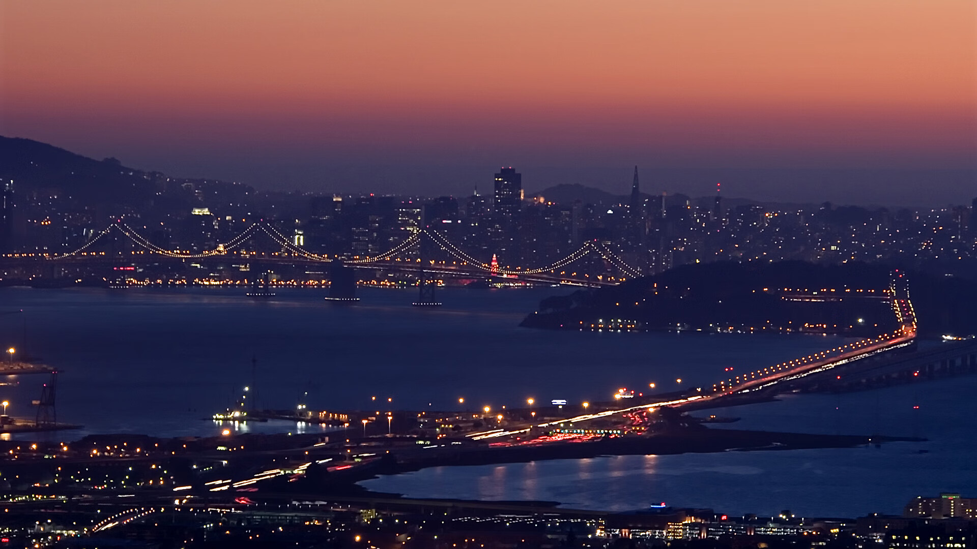 _红土盛放:泥土场上的激情与荣耀_,红土是红泥吗