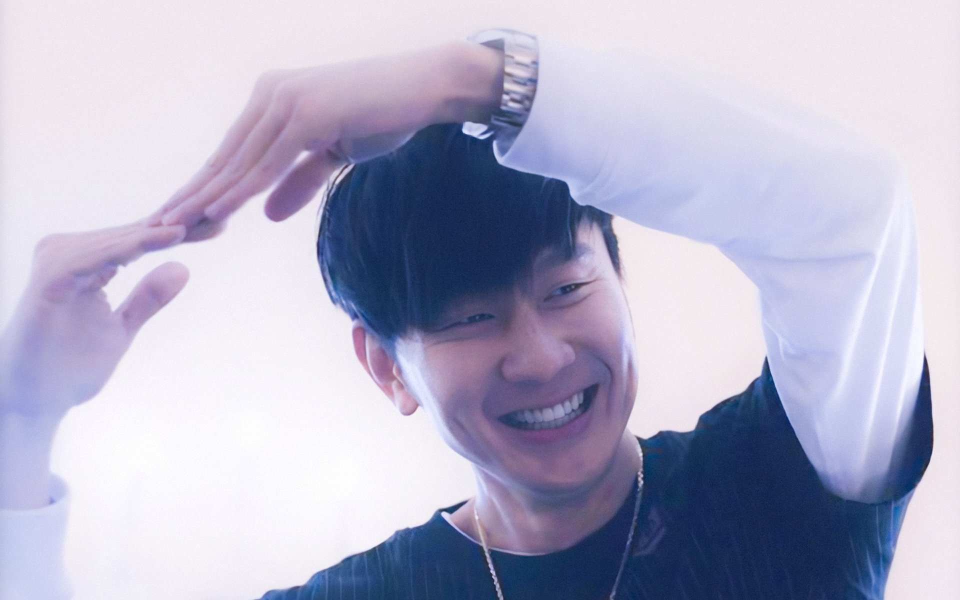 赛段挑战:那些让车手一夜成名的经典路线,车手比赛