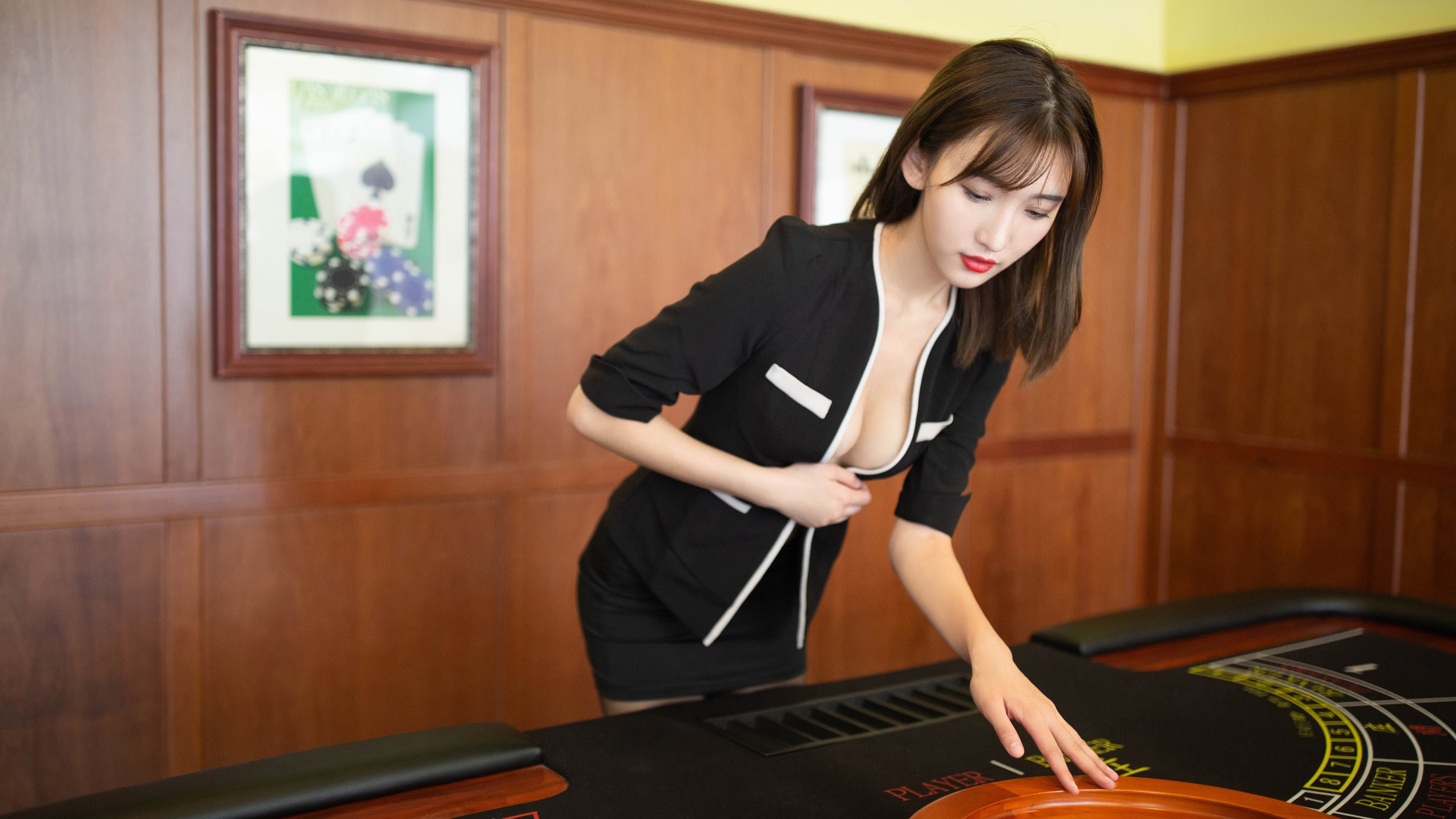 比利时马术协会推出马术运动员心理辅导项目，提升竞技表现。，比利时马拉松