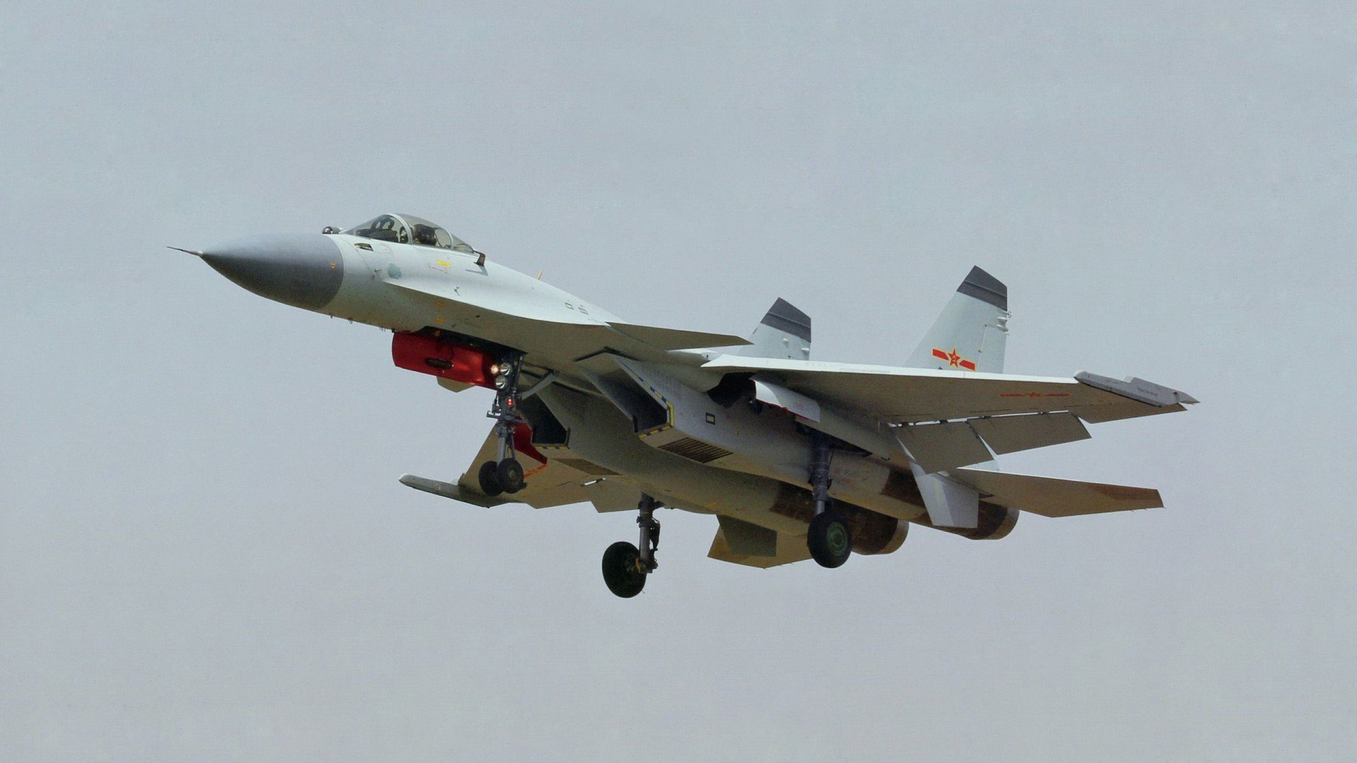 仰泳技术差距小 中国选手经验稍逊,仰泳示范