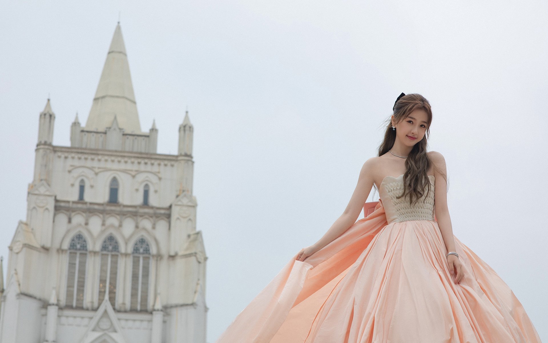 女子蝶泳冠军滑行时间占总程约18%，女子蝶泳冠军是谁