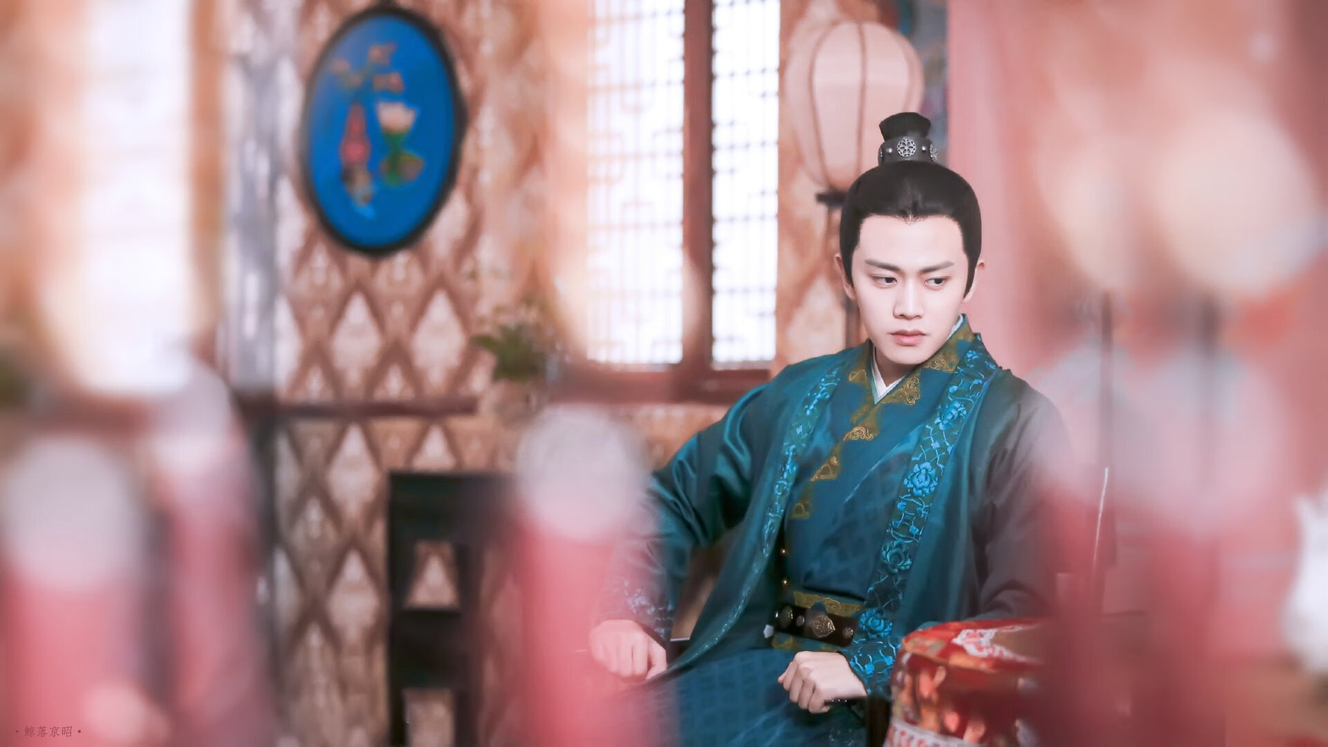 国际足球裁判引入智能视频辅助系统，裁判判罚更公平，足球裁判视频回放叫什么