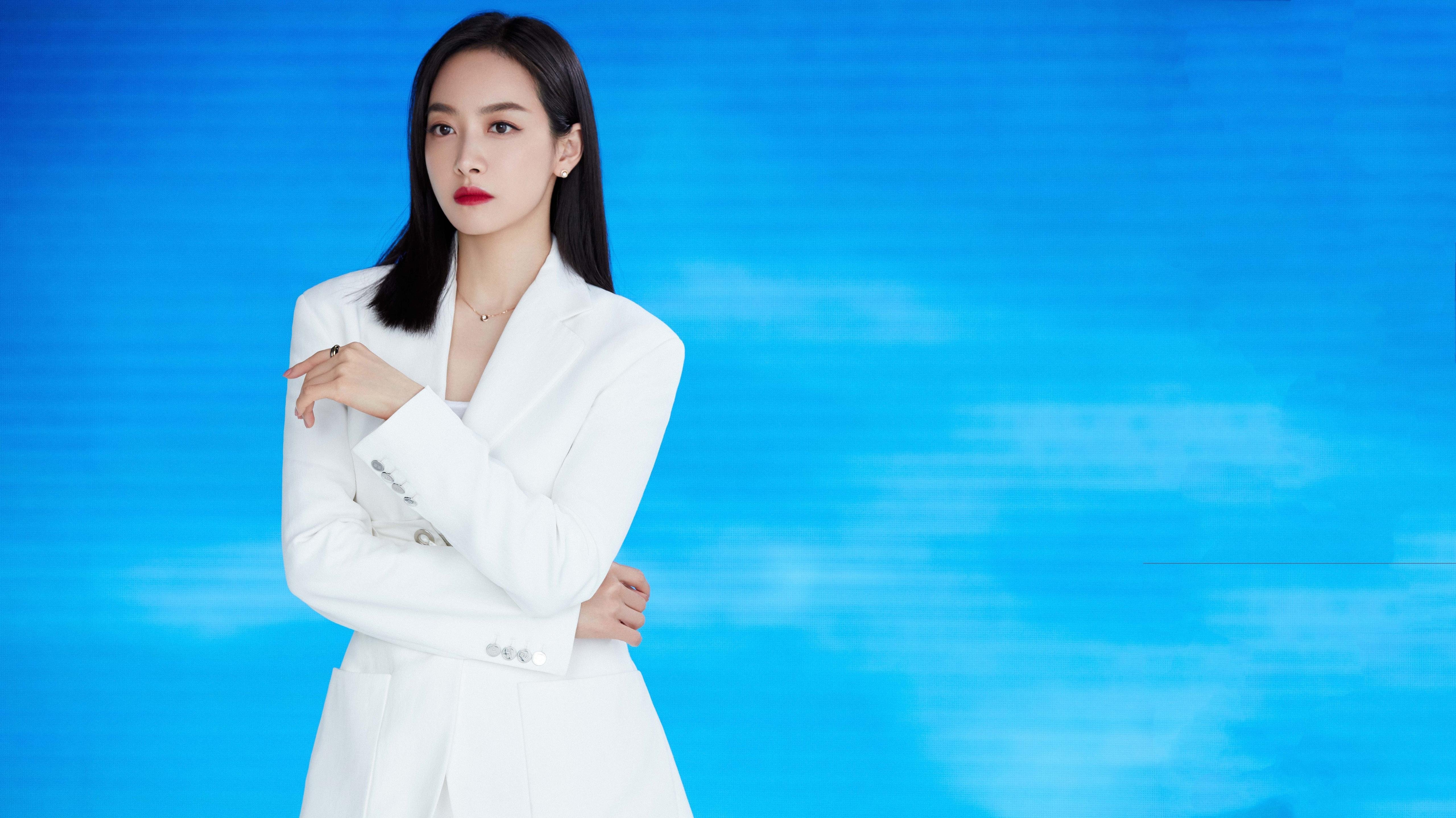 帕特森的精准传球和强大领导力，成为袋鼠队的战术中心，帕特森nba